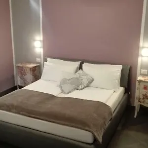 Casa Donatella , Malcesine Italien